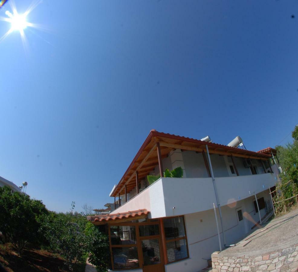 Natural Holiday Houses 사밀 외부 사진